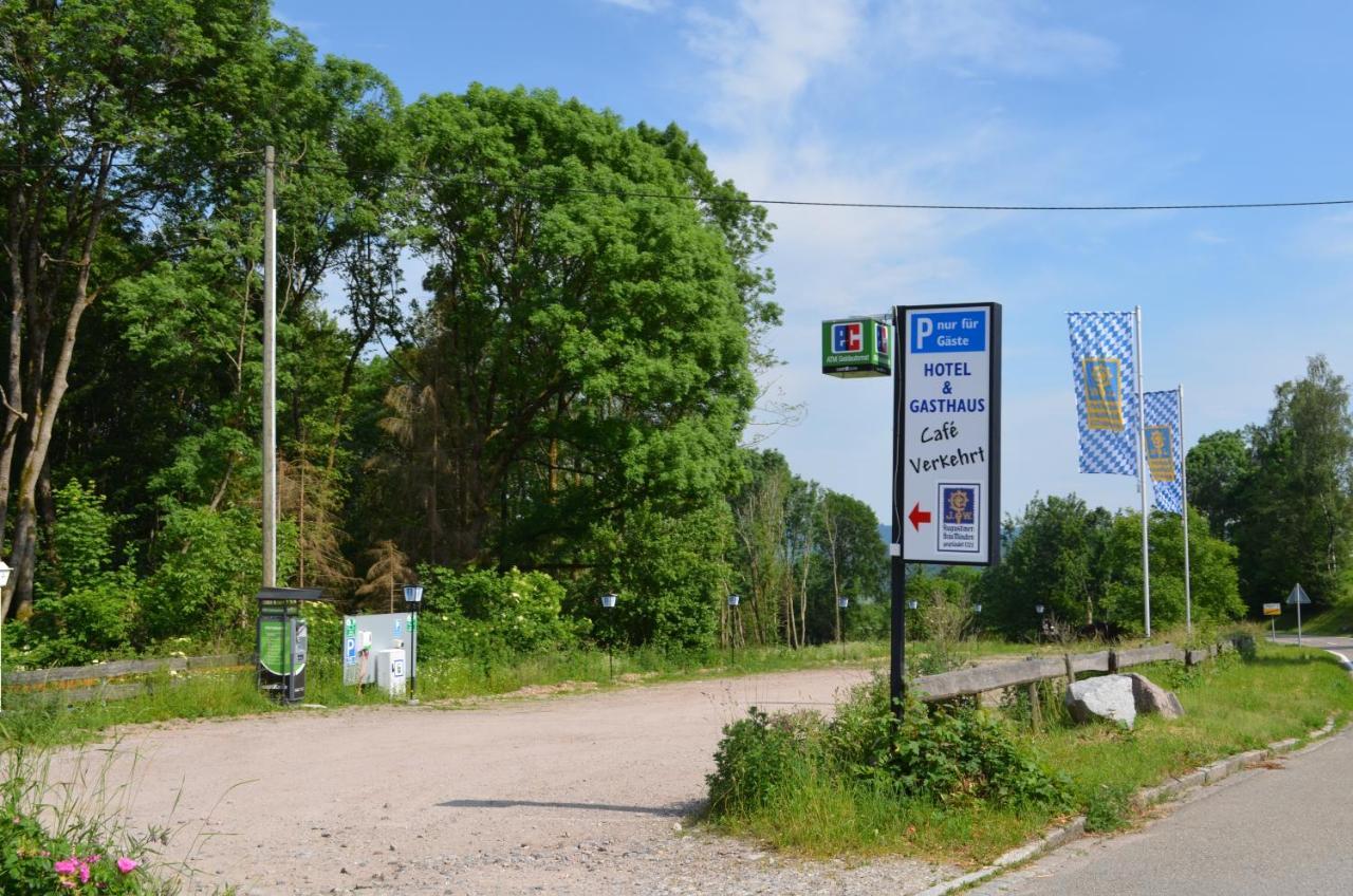 Hotel "Cafe Verkehrt" - Wellcome Motorbiker, Berufsleute Und Reisende Im Schwarzwald Oberhof  외부 사진